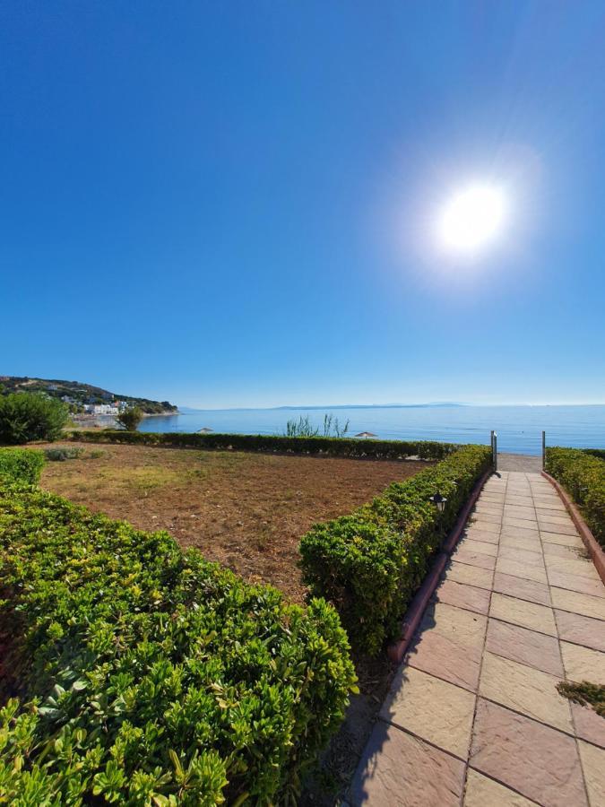 Marine Apartments Venetiko Paralia Agias Foteinis Exterior photo